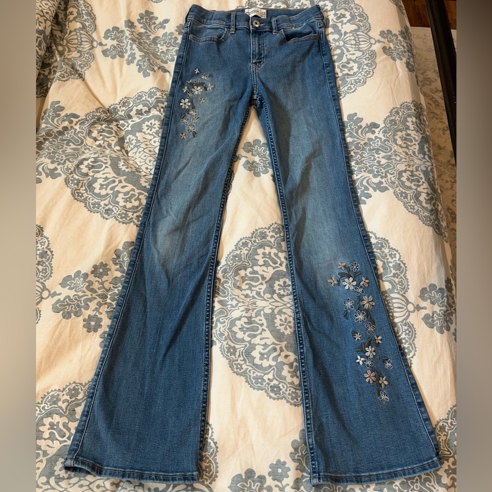 Abercrombie kids flare jeans Size 11/12 Long